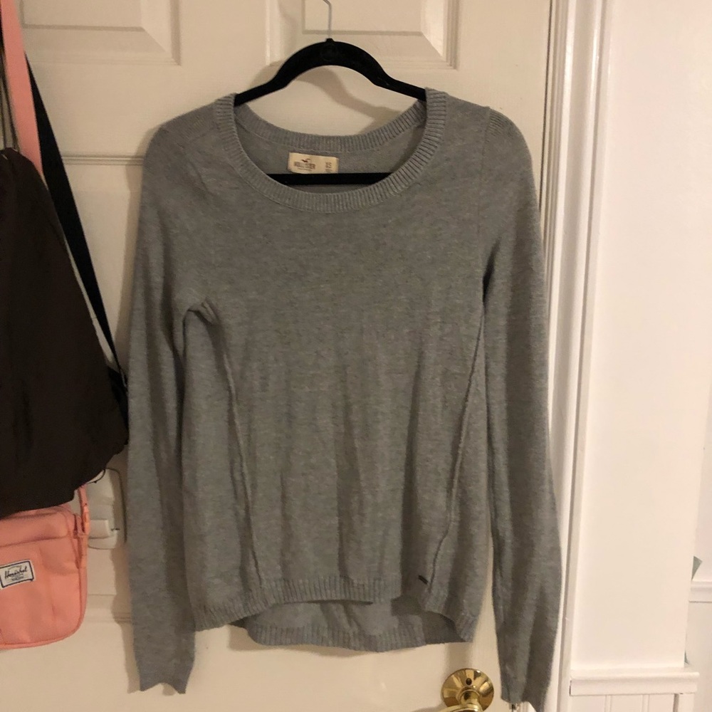 hollister grey sweater